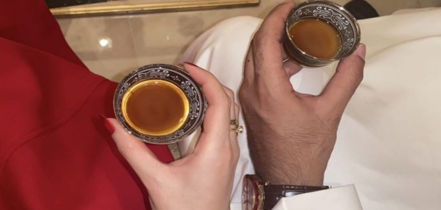 جعل الزوج خاتم في يد الزوجه كل ما تحتاج لمعرفته